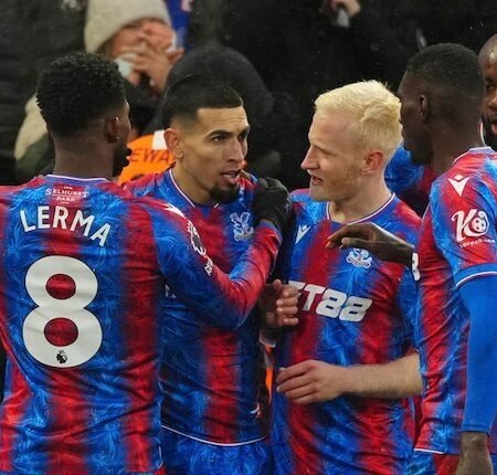 Jadi Incaran Chelsea dan Manchester City, Bek Palace Ini Malah Ingin Gabung Manchester United