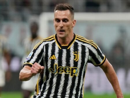 Jelang Duel Panas Kontra AS Roma, Juventus Bisa Kembali Diperkuat Arkadiusz Milik