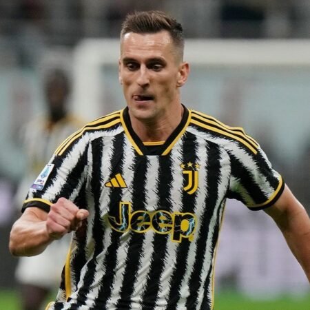 Jelang Duel Panas Kontra AS Roma, Juventus Bisa Kembali Diperkuat Arkadiusz Milik