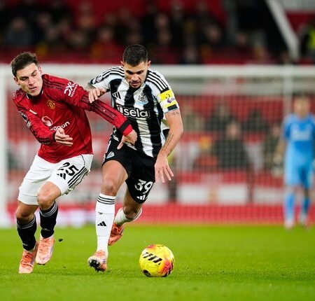 Hasil EPL: Main di Old Trafford, MU Menang Tipis 1-0 Saat Menjamu Newcastle