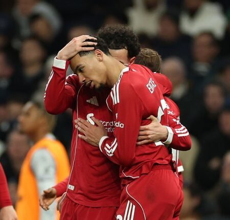 Meledak di Liverpool, Hugo Ekitike Langsung Dapat Pujian dari Legenda MU Ini