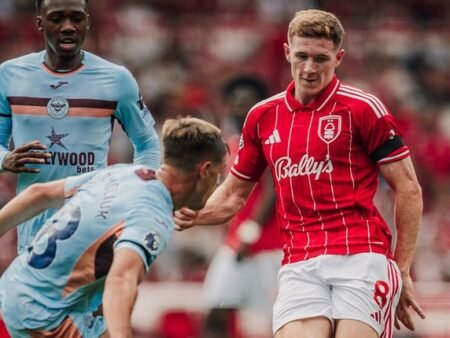 Manchester United Belum Menyerah Kejar Elliot Anderson