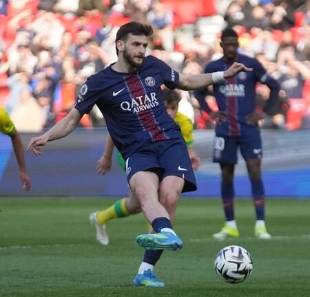 Prediksi Bolazola: Angers vs PSG 26 April 2026