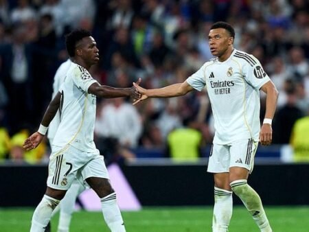Apa Vinicius dan Mbappe Gak Bisa Klop? Ini Jawaban Tegas Arbeloa