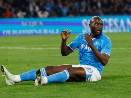 Lukaku Kena Denda Rp 3 Miliar dari Napoli, Masa Depannya Makin Tak Jelas