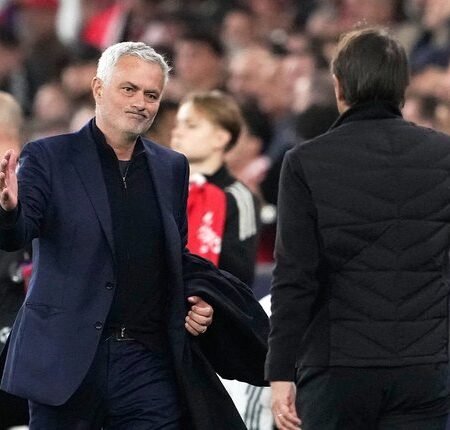 Mourinho Balik ke Madrid? Isunya Makin Panas, Tapi Nggak Semudah Itu