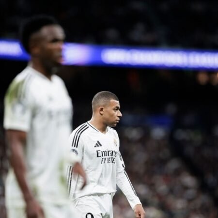 Jika Masih Gagal Raih Trofi, Real Madrid Bakalan Jual Vinicius atau Mbappe