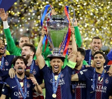 PSG Samai Rekor Barcelona Usai Juara Liga Champions, Mesin Gol Luis Enrique Menggila