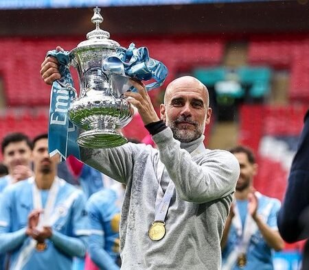 Usai 10 Tahun Penuh Trofi, Era Pep Guardiola di Manchester City Resmi Berakhir