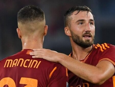 AS Roma Kunci Dua Pilar Senior, Mancini dan Cristante Resmi Bertahan