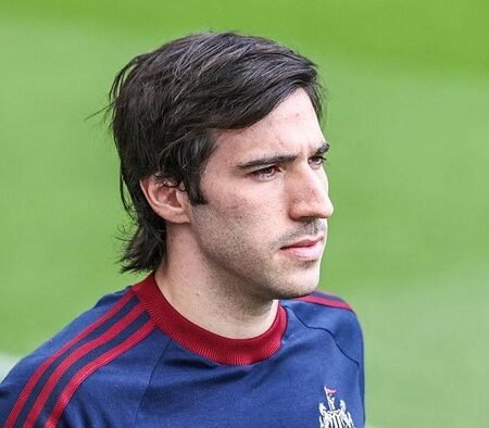 Tottenham Pecahkan Rekor! Sandro Tonali Segera Resmi dengan Transfer Rp2,3 Triliun